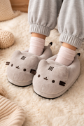 Kitty slippers